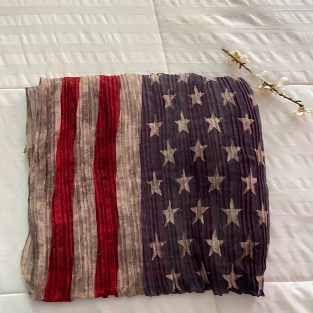 Lightweight American Scarf